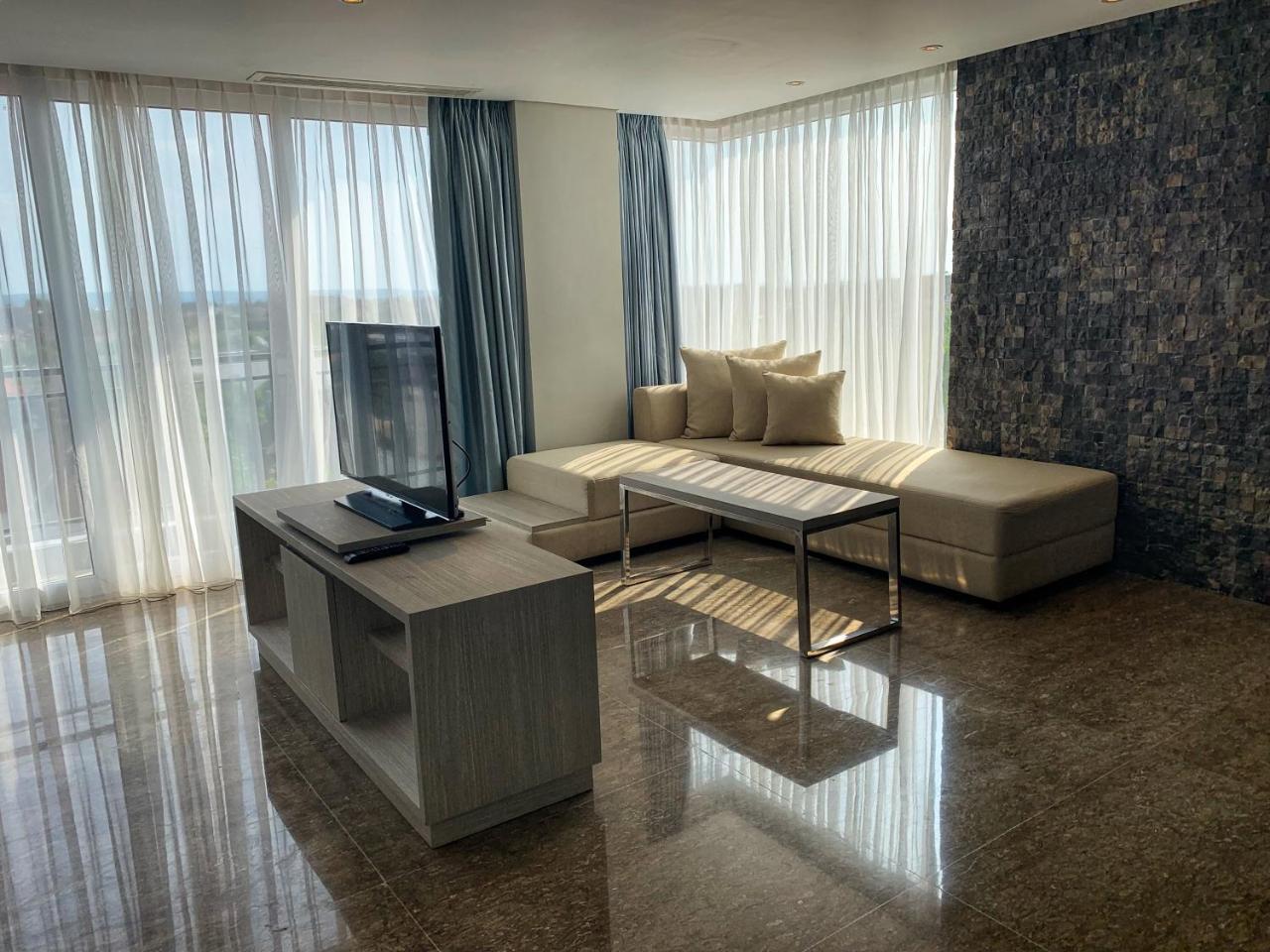 Hotel Daun Bali Seminyak Εξωτερικό φωτογραφία